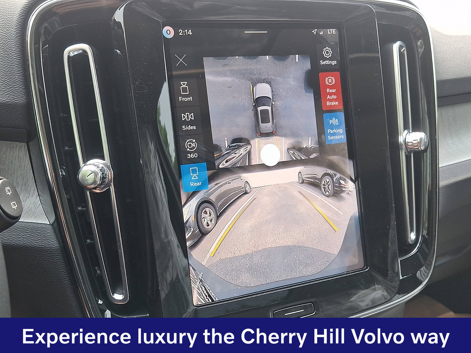 New 2026 Volvo XC40 B5 Ultra w/ Protection Package Premier AWD/4WD image 15