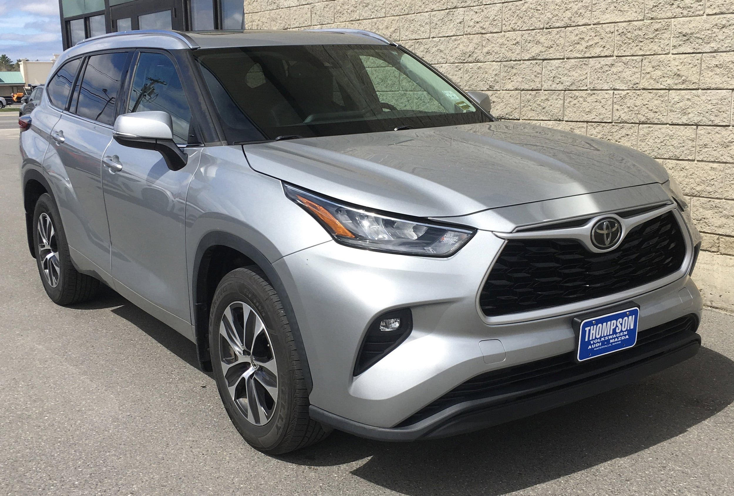 Used 2020 Toyota Highlander XLE