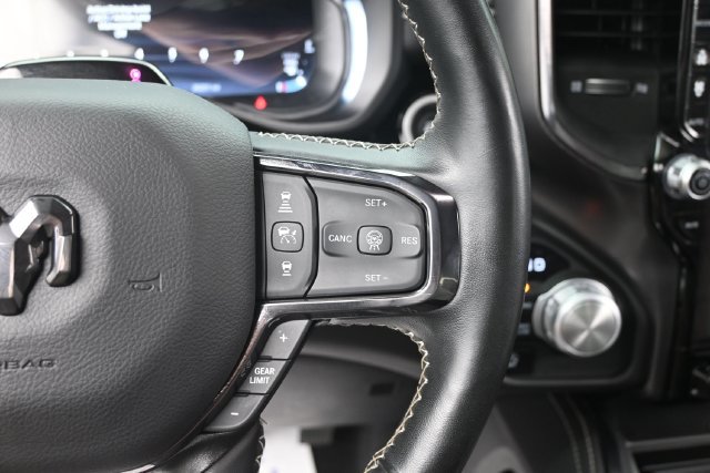 Used 2025 RAM 1500 Limited AWD/4WD image 27