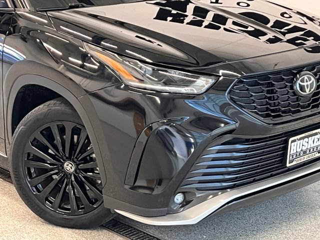 Used 2025 Toyota Highlander XSE AWD/4WD image 35