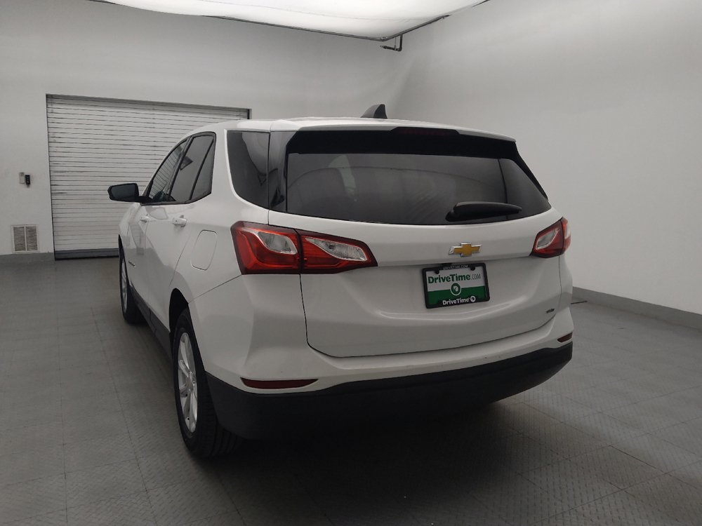 Used 2019 Chevrolet Equinox LS w/ LS Convenience Package AWD/4WD image 6