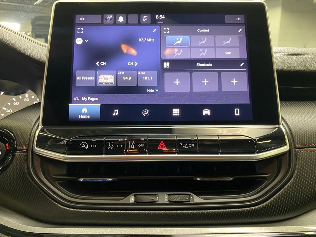 Used 2023 Jeep Compass Trailhawk image 38