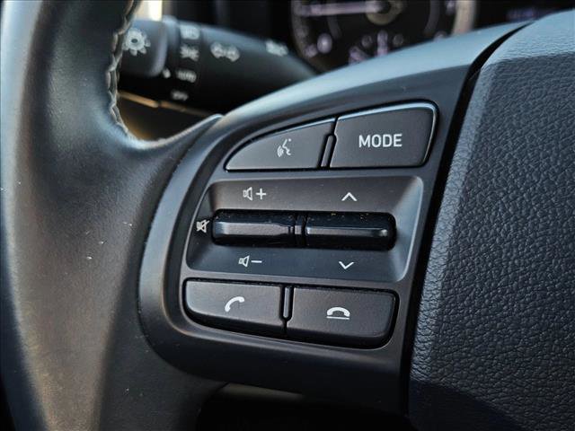 Used 2020 Hyundai Venue image 12