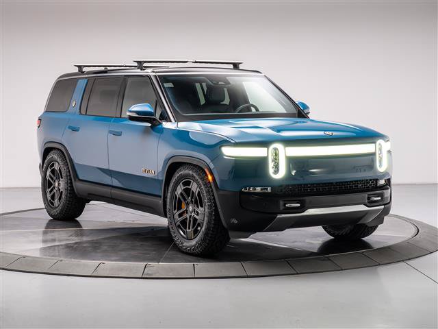 Used 2023 Rivian R1S Adventure AWD/4WD image 7