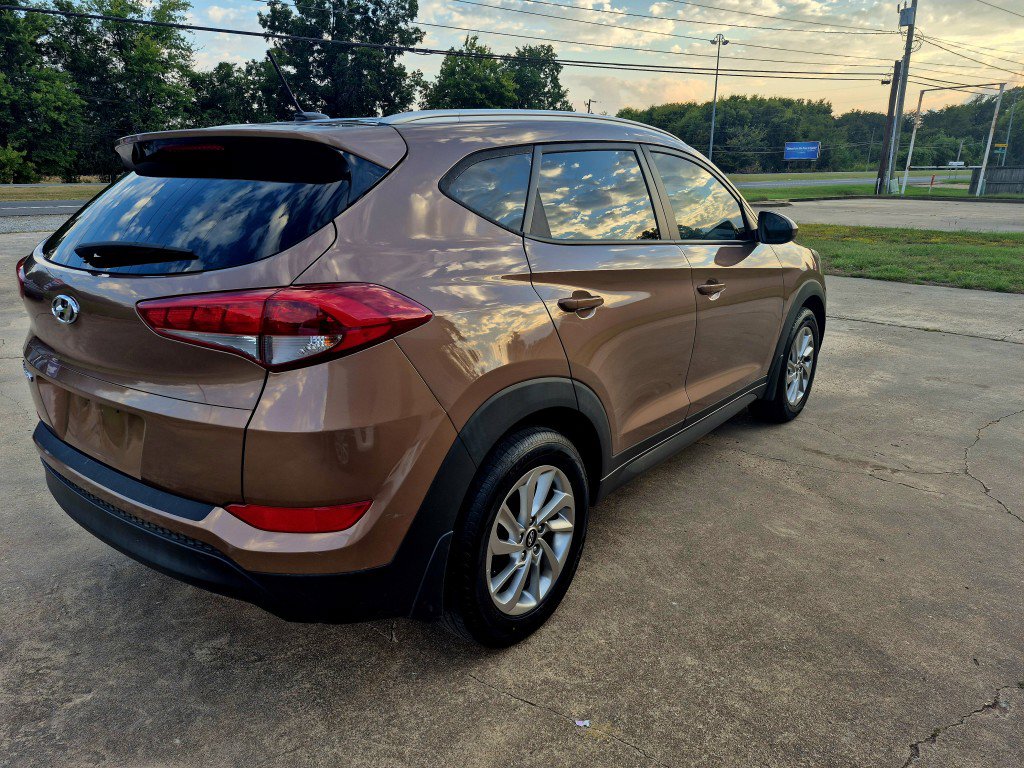 Used 2016 Hyundai Tucson SE w/ Option Group 02 image 3