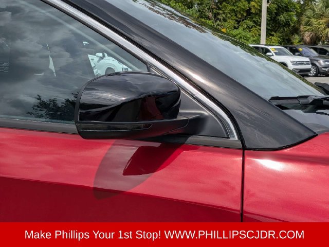 Certified 2025 Jeep Compass Limited w/ Elite Group AWD/4WD image 11