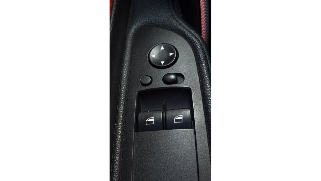 Used 2011 BMW 135i Coupe RWD image 35