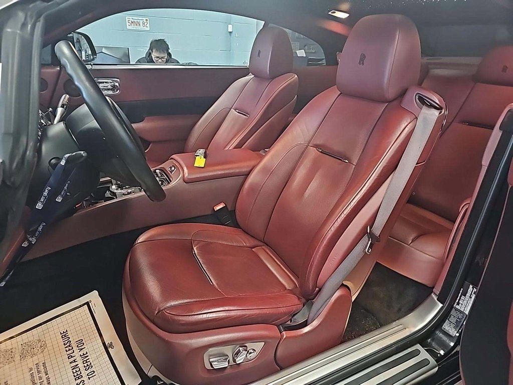 Used 2015 Rolls-Royce Wraith image 4