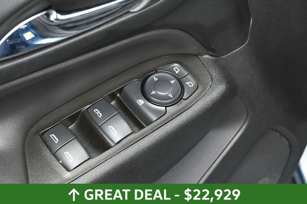 Used 2024 Chevrolet Equinox LT AWD/4WD image 15
