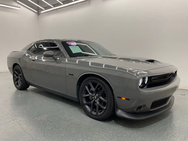 Used 2023 Dodge Challenger R/T w/ Blacktop Package RWD image 8