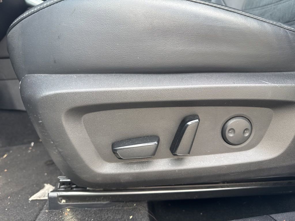 Used 2022 Mitsubishi Outlander SE image 12