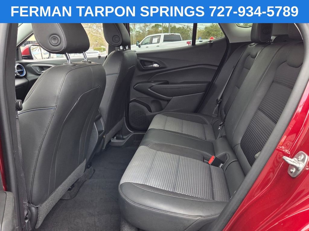 Certified 2025 Chevrolet Trax LT image 15