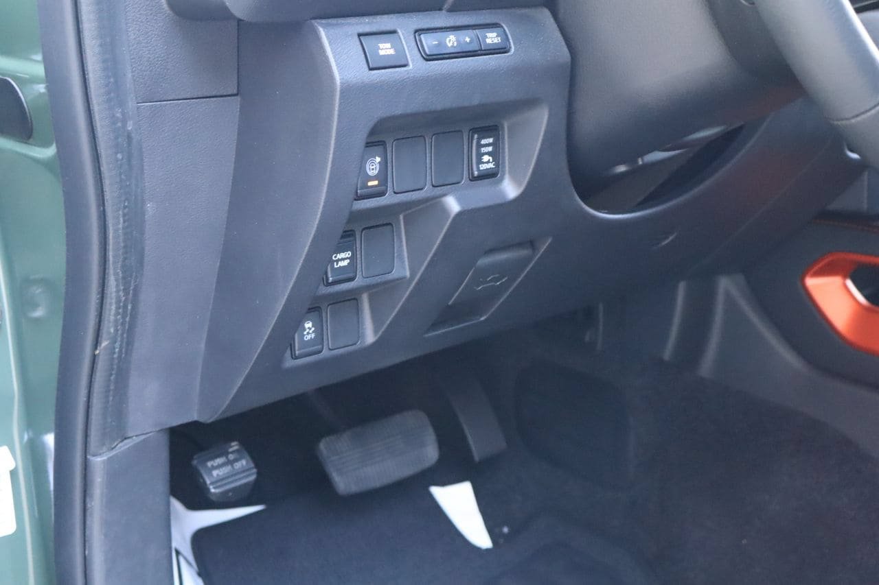 Used 2023 Nissan Frontier Pro-X w/ Pro-X Premium Package RWD image 24