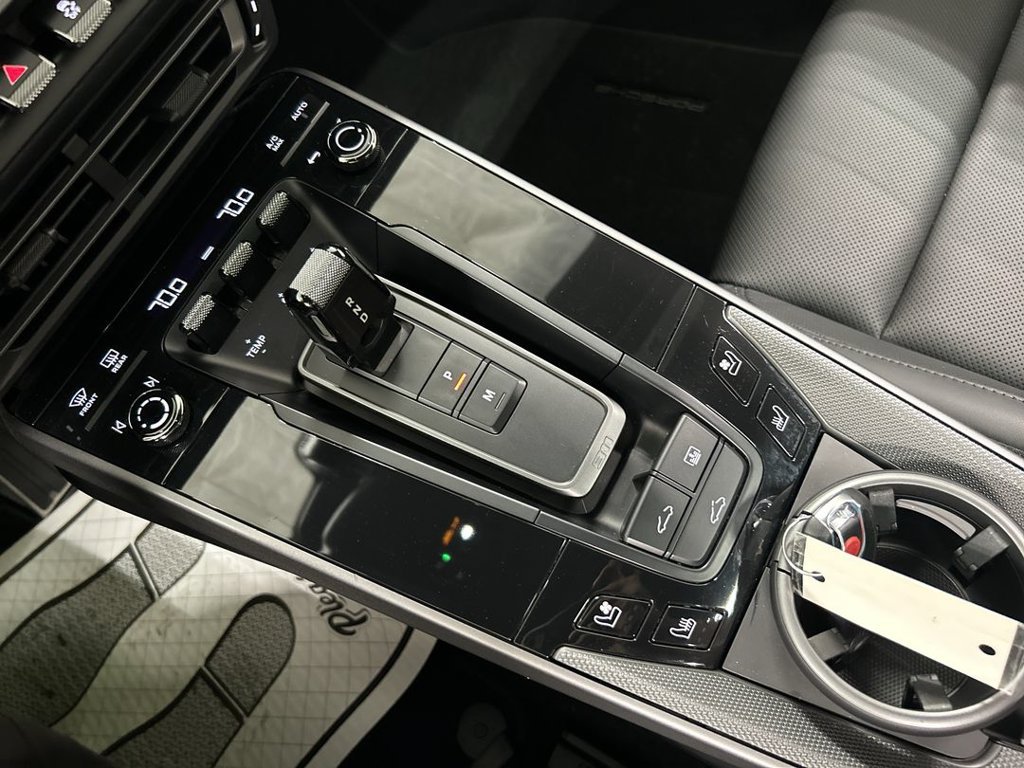 Certified 2024 Porsche 911 Carrera 4S AWD/4WD image 18