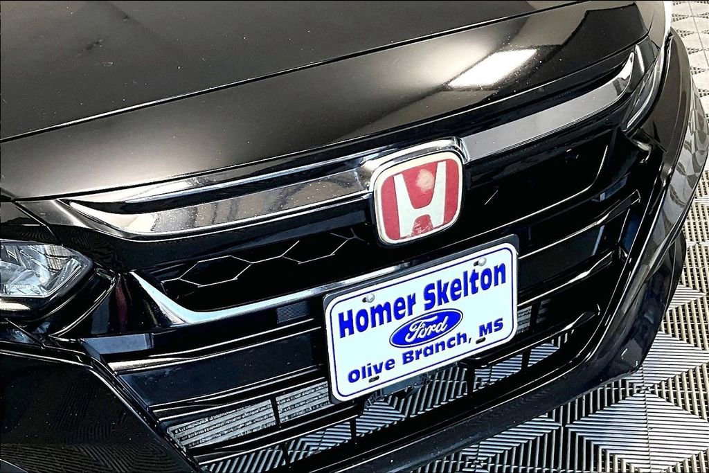 Used 2018 Honda Accord EX image 29
