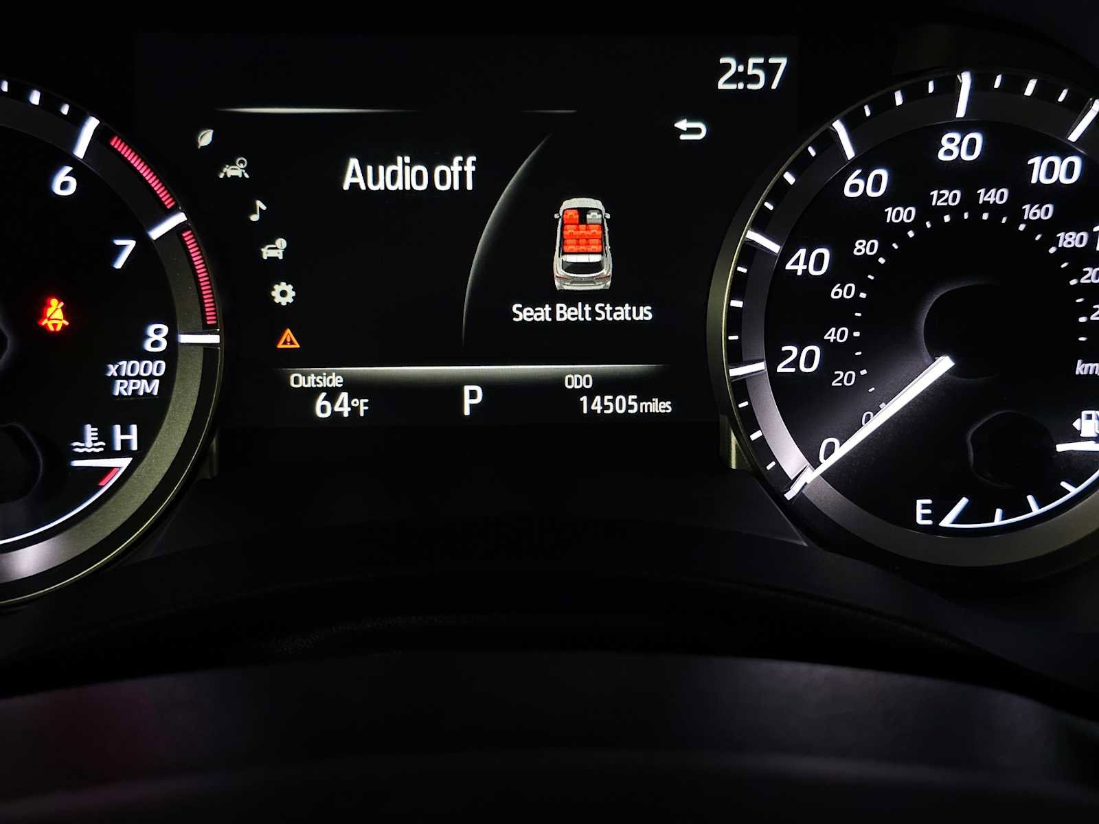 Used 2023 Toyota Highlander LE image 28