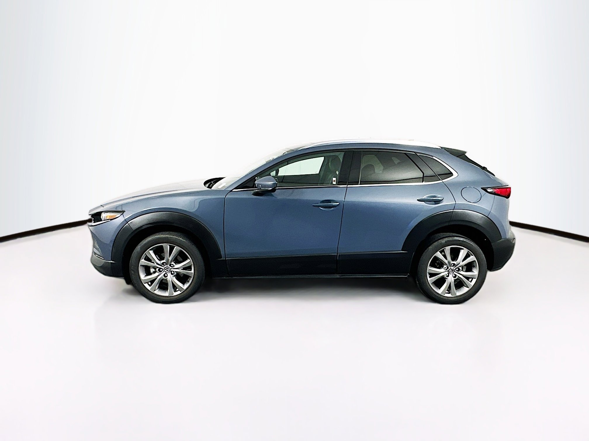 Used 2021 MAZDA CX-30 FWD 2.5 S w/ Premium Package image 4