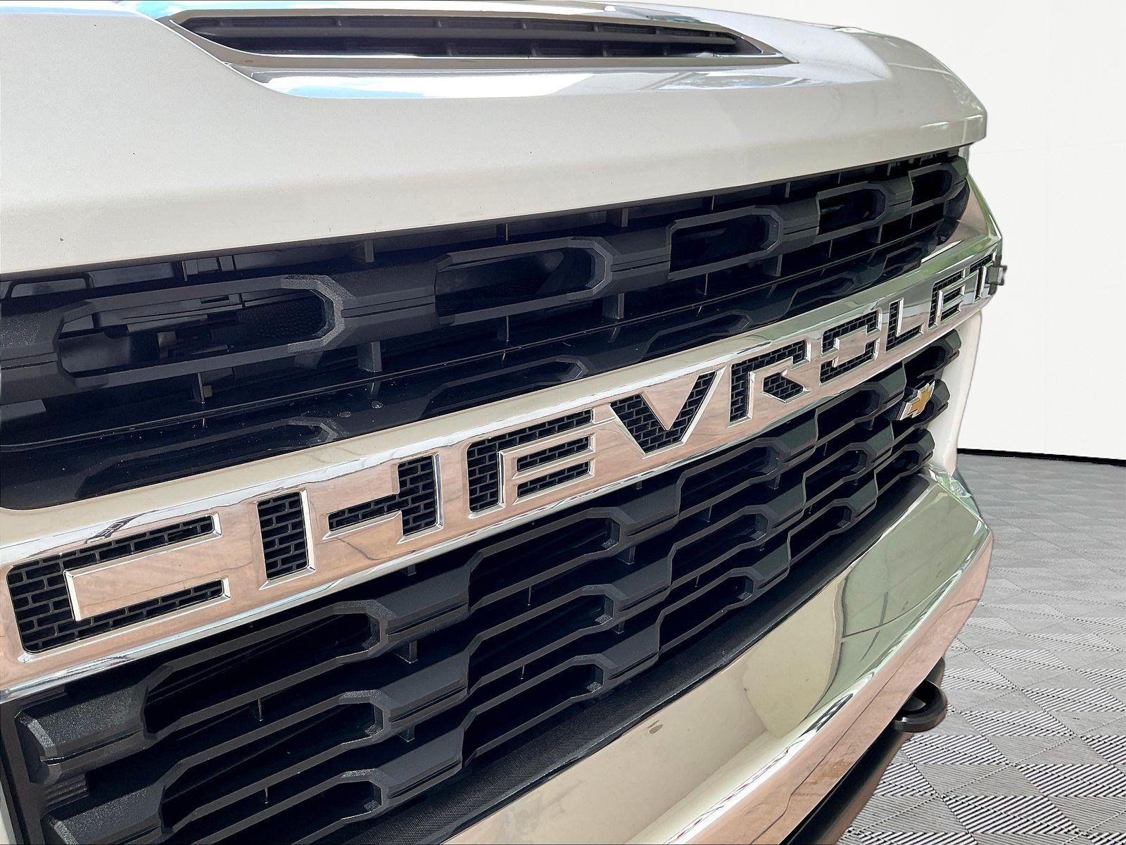 Used 2022 Chevrolet Silverado 2500 LT AWD/4WD image 31