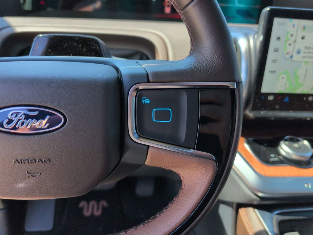 New 2025 Ford Expedition King Ranch image 32