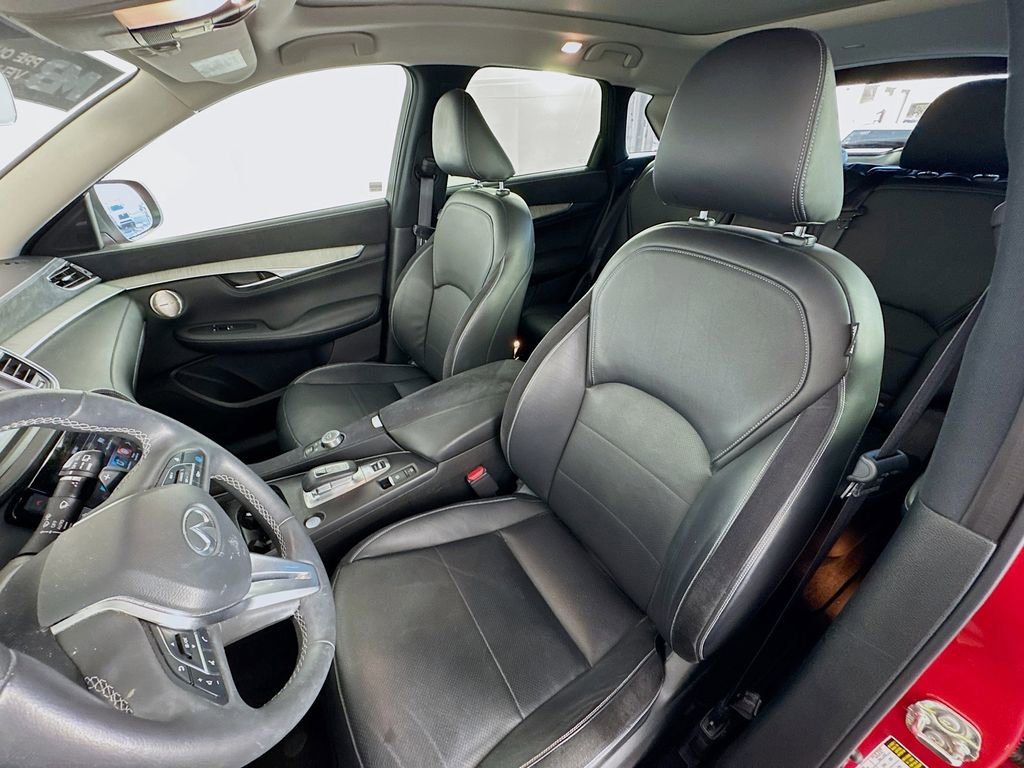 Used 2023 INFINITI QX50 Sensory image 22