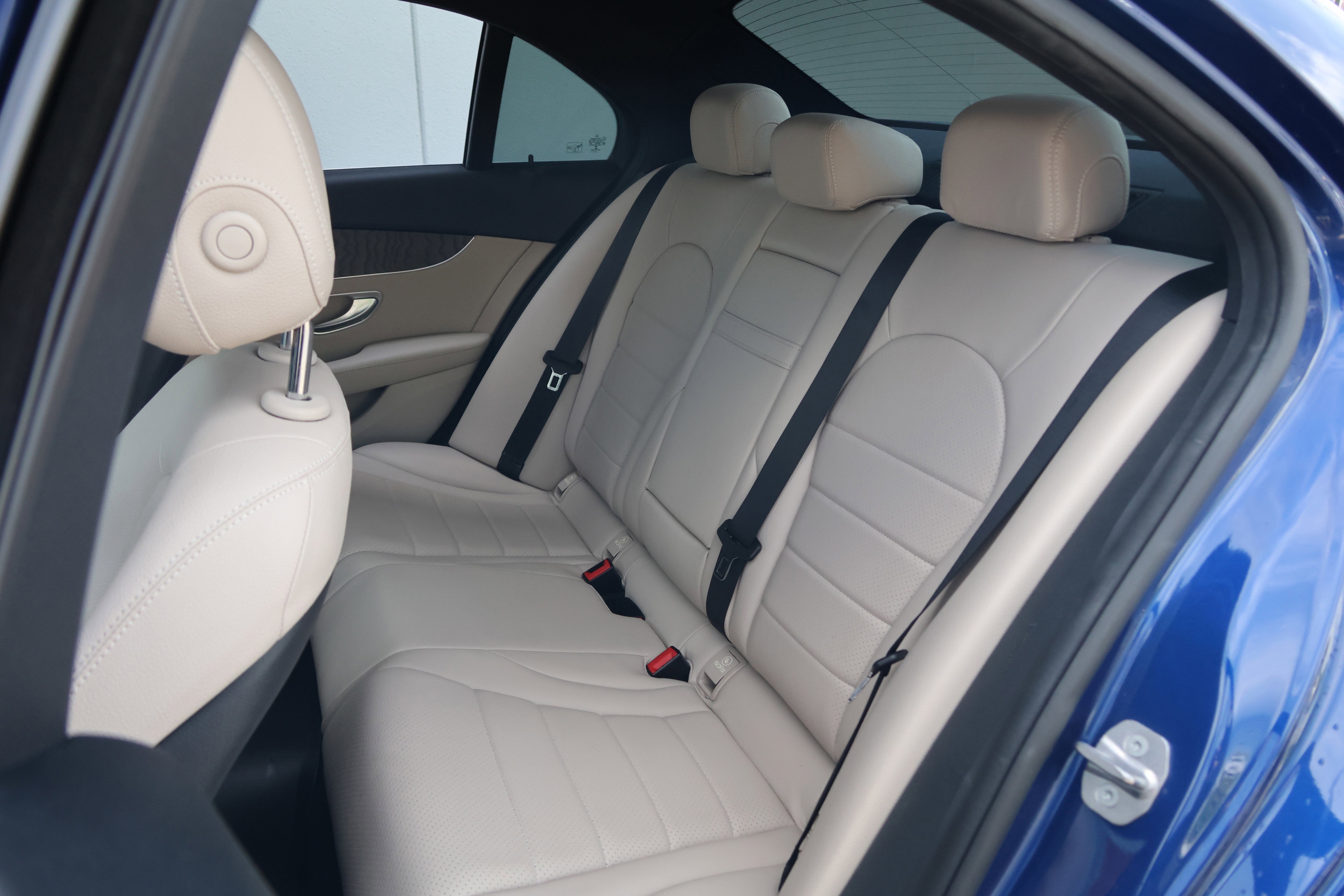 Used 2019 Mercedes-Benz C 300 Sedan image 31