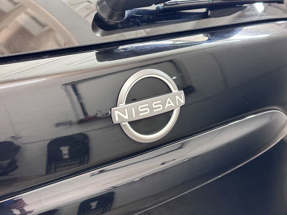 Used 2023 Nissan Murano SL w/ SL Moonroof Package image 17