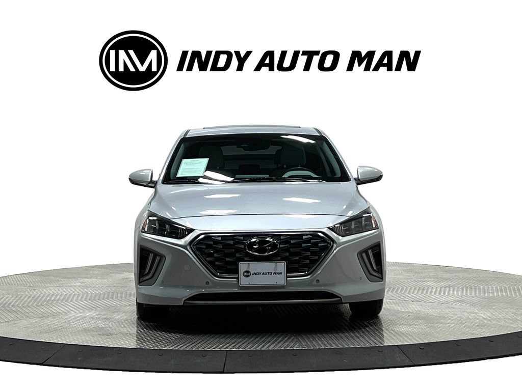 Used 2020 Hyundai Ioniq Limited FWD image 10