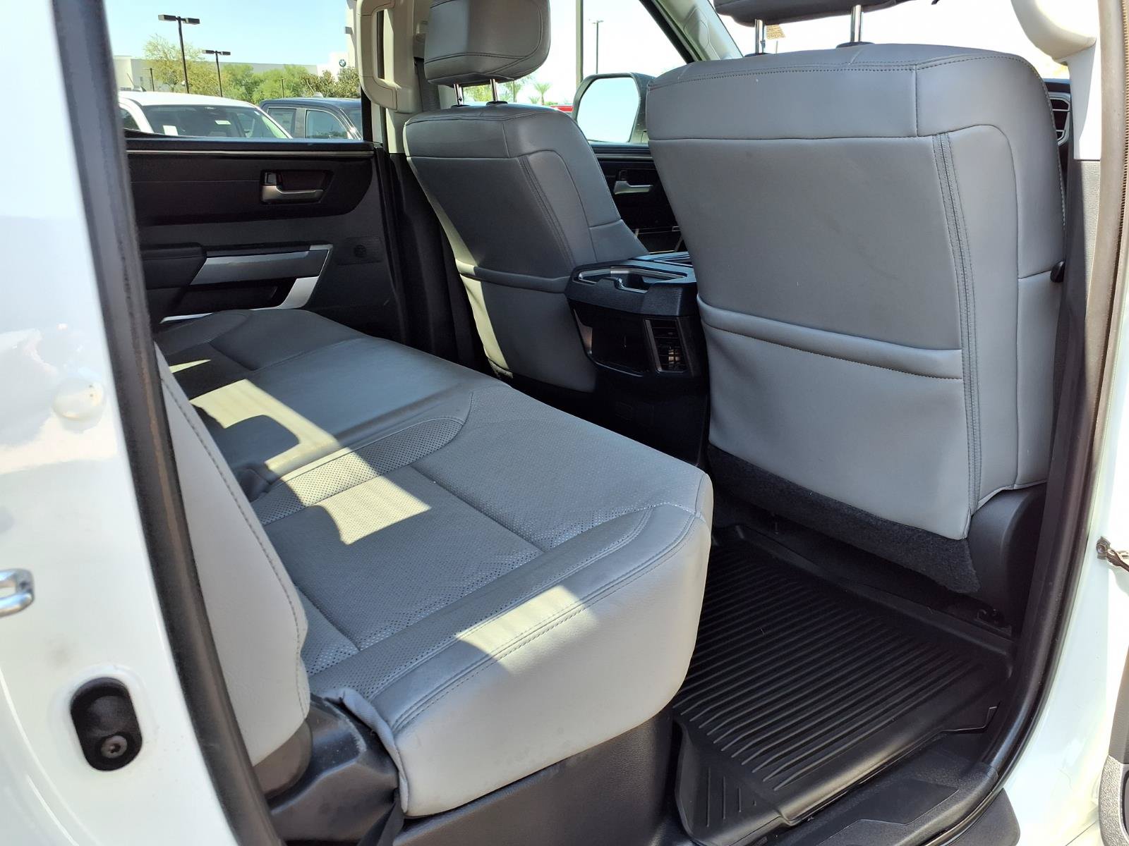 Used 2022 Toyota Tundra SR5 w/ SR5 Premium Package RWD image 13
