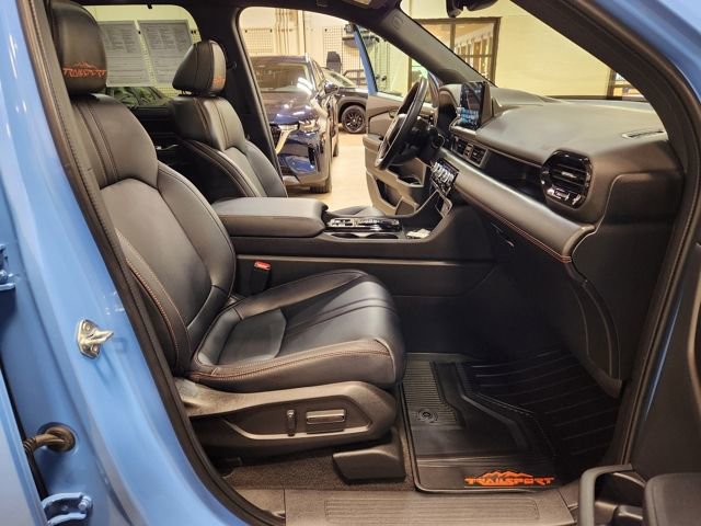 Certified 2023 Honda Pilot TrailSport image 33