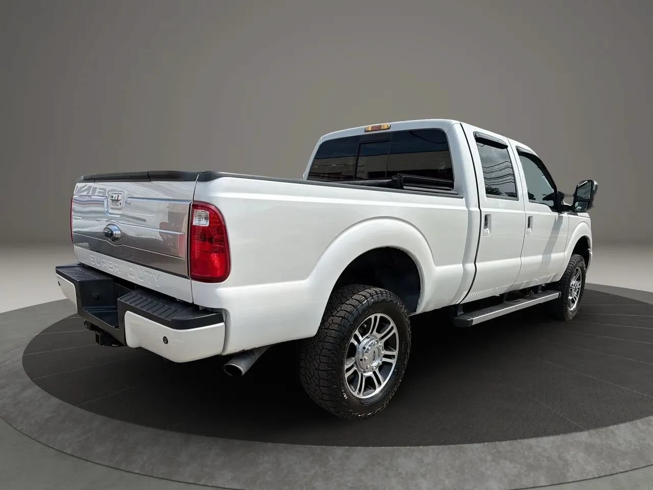 Used 2016 Ford F250 Platinum AWD/4WD image 5