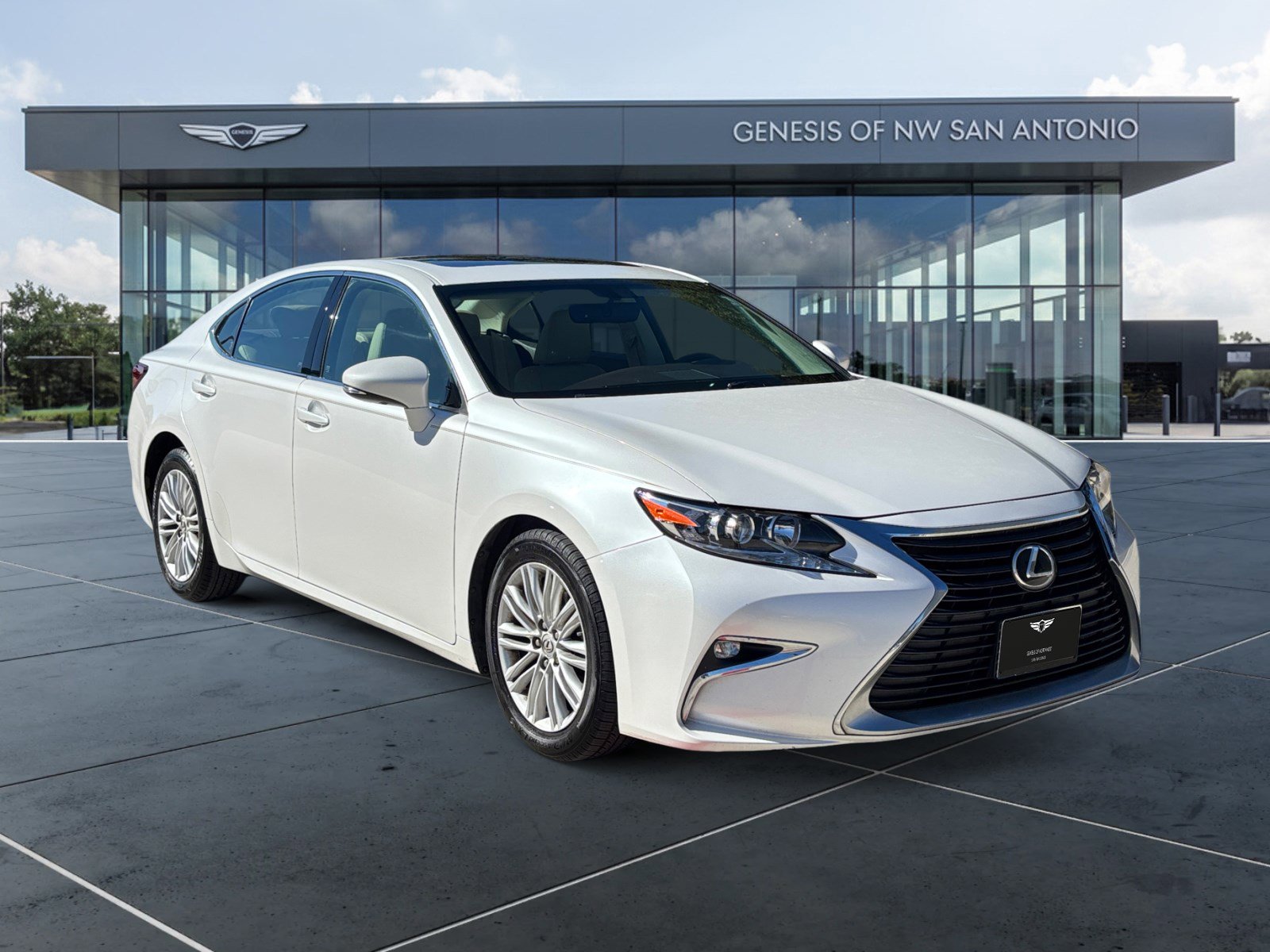 Used 2016 Lexus ES 350 image 7