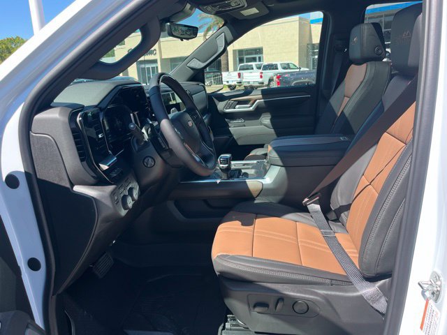 New 2026 Chevrolet Silverado 1500 High Country AWD/4WD image 18