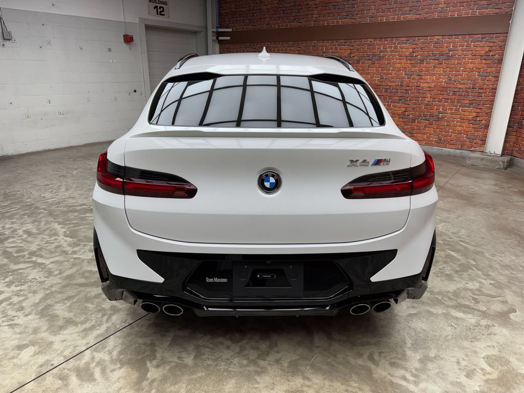 Certified 2025 BMW X4 M w/ Executive Package AWD/4WD image 4