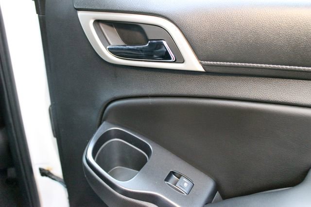 Used 2018 GMC Yukon Denali w/ Denali Ultimate Package AWD/4WD image 13