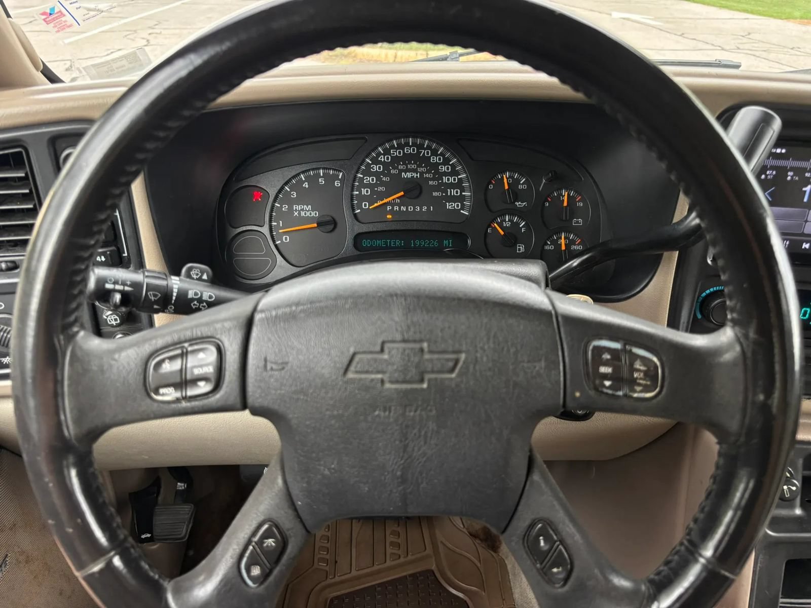 Used 2006 Chevrolet Tahoe Z71 w/ Z71 Preferred Equipment Group AWD/4WD image 18