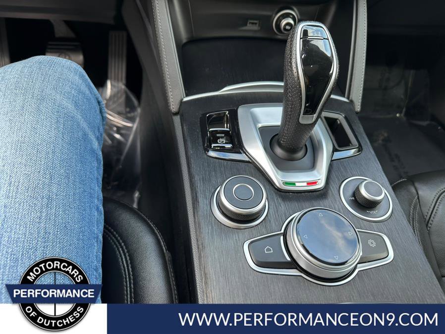 Used 2021 Alfa Romeo Stelvio Sprint w/ Sun & Sound Package image 19