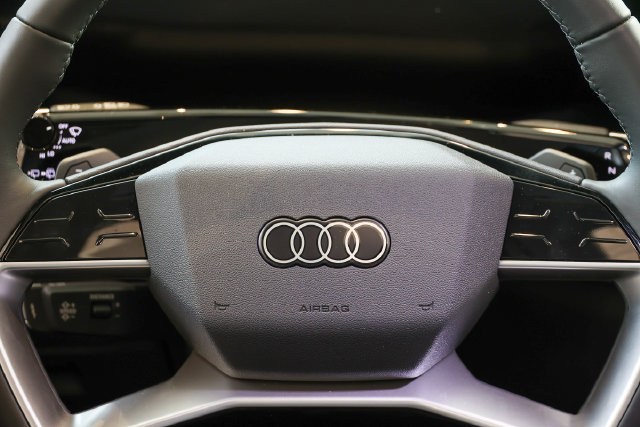 New 2026 Audi Q3 quattro 2.0T AWD/4WD image 10