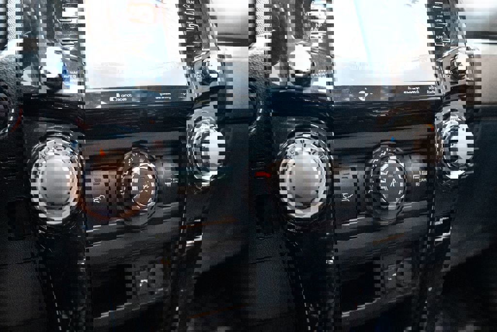 Certified 2020 Toyota 4Runner TRD Off-Road Premium w/ Moonroof Package image 25