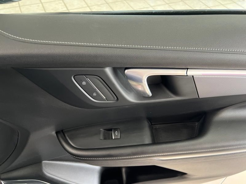 Used 2025 Buick Enclave Sport Touring FWD image 15