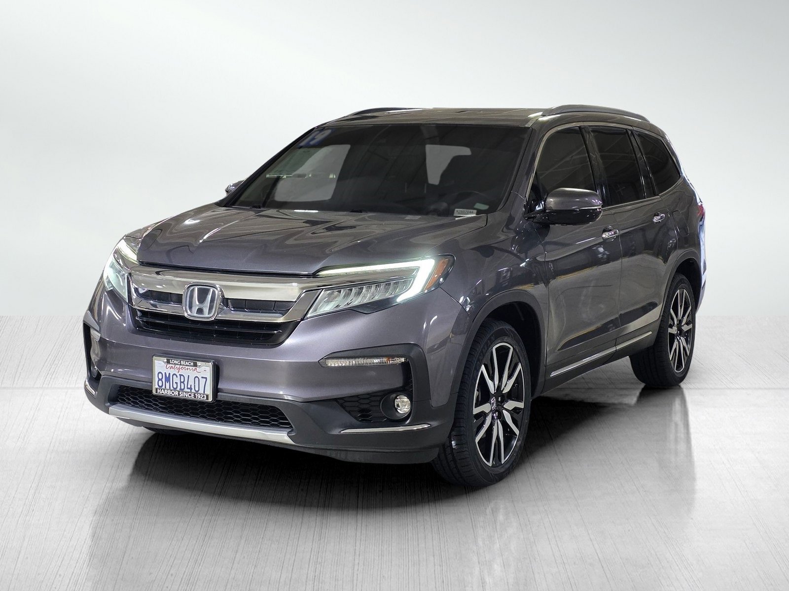 Used 2019 Honda Pilot Touring image 3