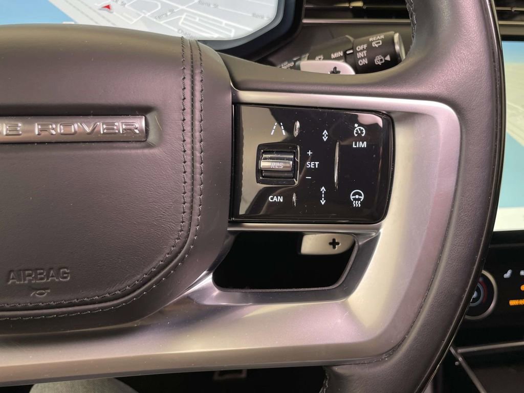 Used 2023 Land Rover Range Rover Autobiography AWD/4WD image 32