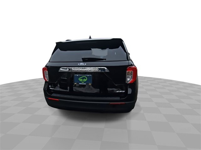 Used 2021 Ford Explorer XLT image 7