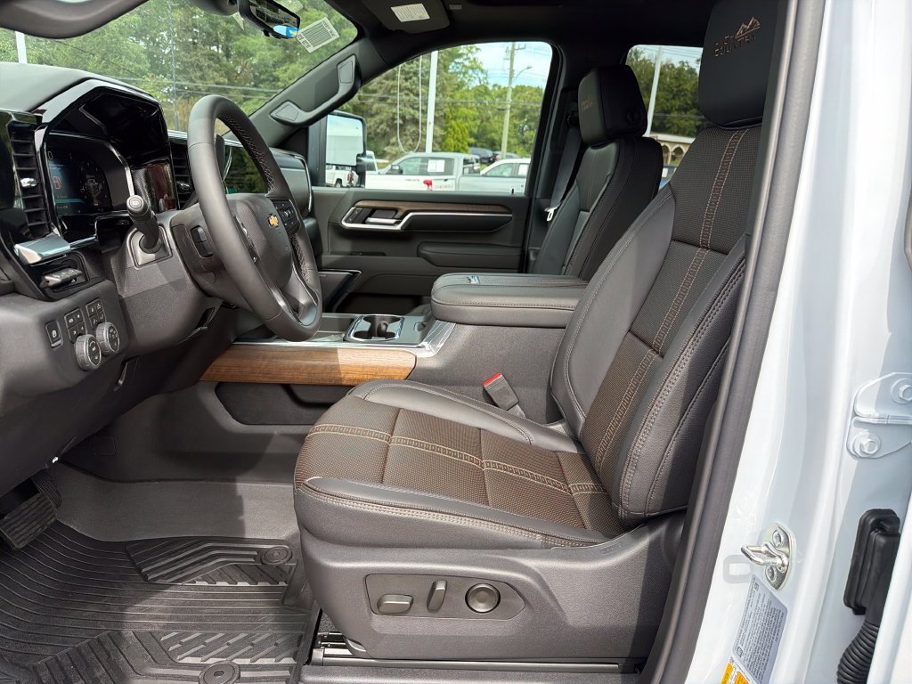 New 2026 Chevrolet Silverado 2500 High Country AWD/4WD image 10
