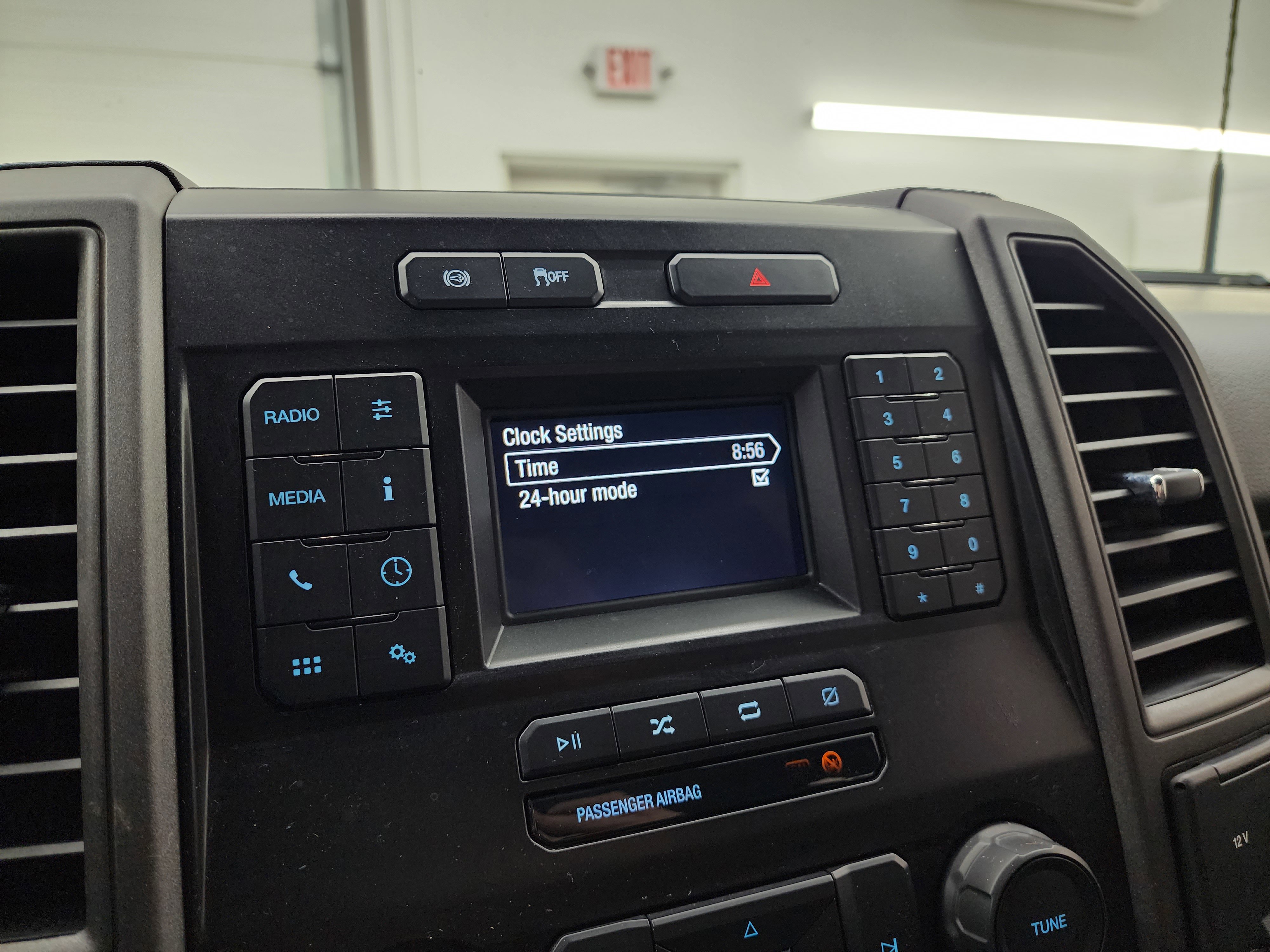 Used 2022 Ford F250 XL w/ STX Appearance Package image 48