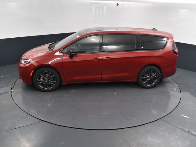 New 2026 Chrysler Pacifica Select FWD image 33