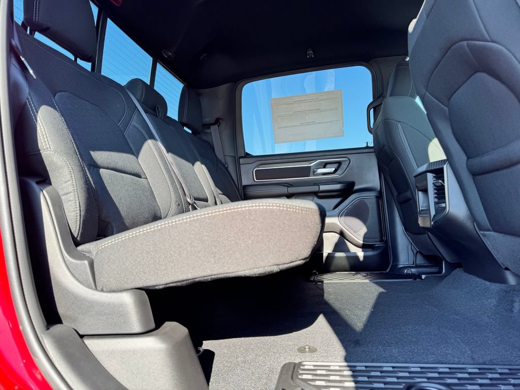 New 2026 RAM 1500 4x4 Crew Cab image 13