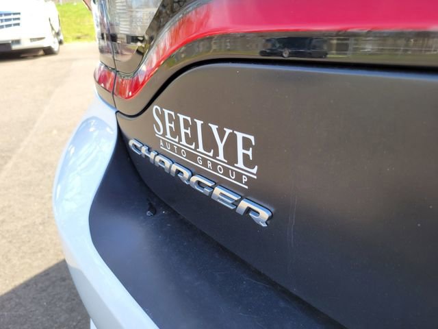 Used 2018 Dodge Charger R/T RWD image 22