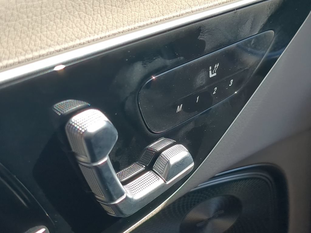 New 2024 Mercedes-Benz CLE 300 4MATIC Coupe image 12