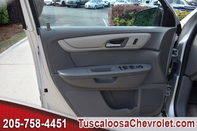 Used 2016 Chevrolet Traverse LS image 17