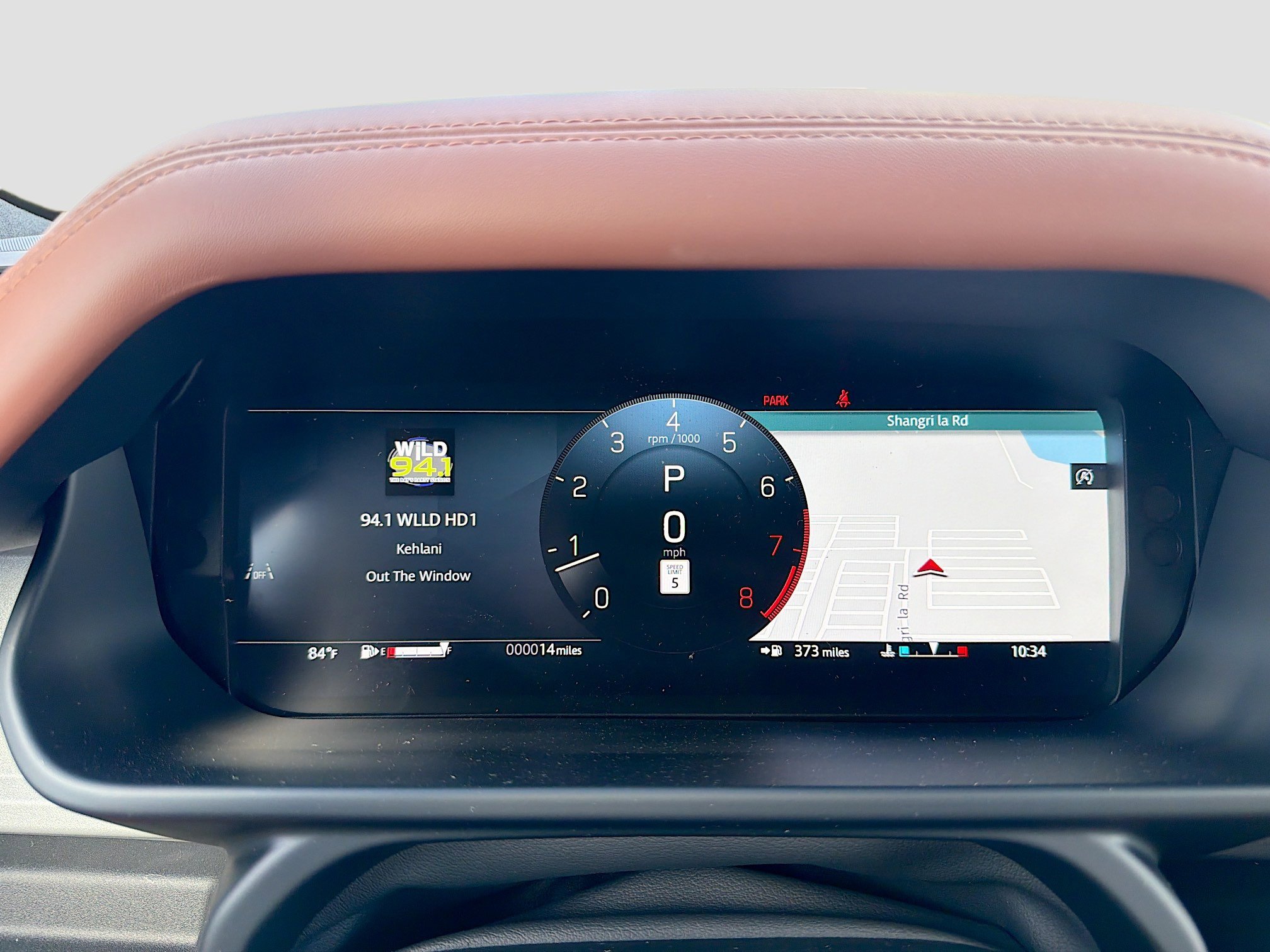 New 2026 Land Rover Defender 110 OCTA image 41